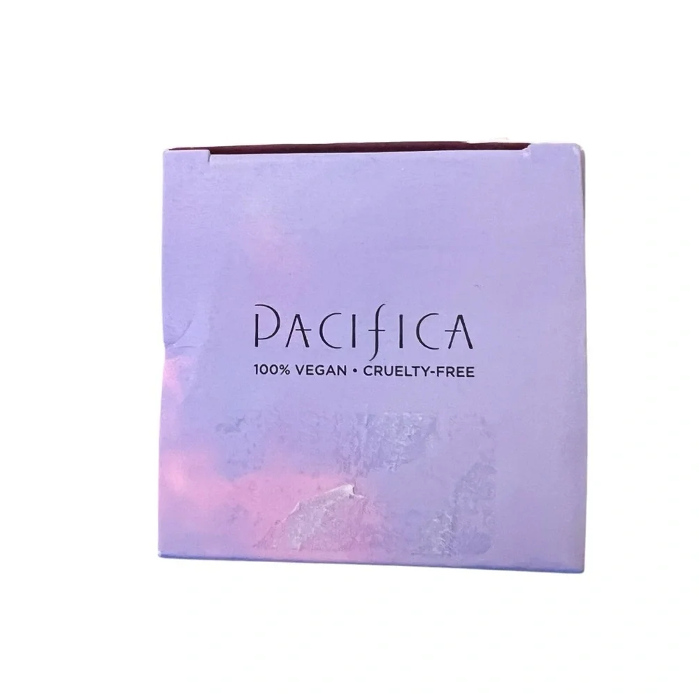 NWT Pacifica Future Youth Super Cream - Pink and White